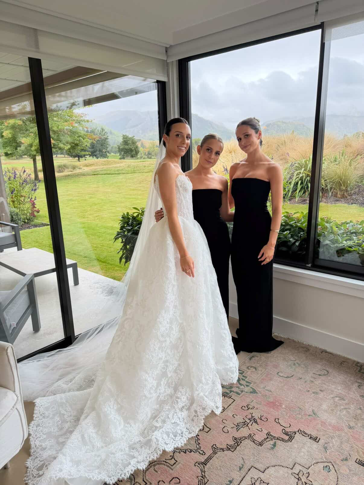 Bride with her bridesmaids before the ceremony